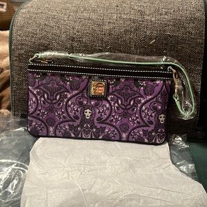 Dooney and Bourke wristlet